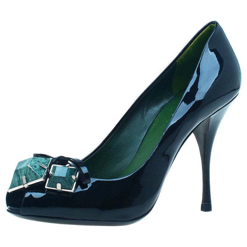 مملوكة مسبقًا Miu Miu Black Patent Howlite Stone Embellished Peep Toe Pumps Size 36.5