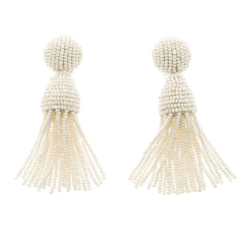 مملوكة مسبقًا Oscar De La Renta Cream Beaded Tassel Clip-on Earrings