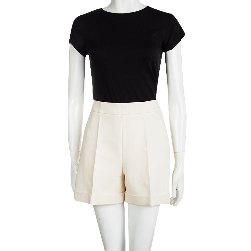 Pre Owned Oscar De La Renta Cream Wool High Waist Shorts S