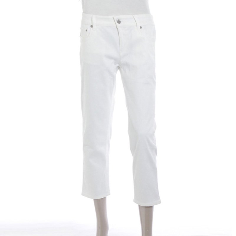 white jean capri pants