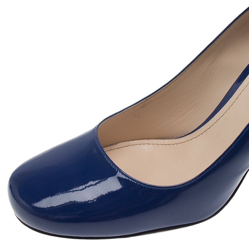 square toe heels prada