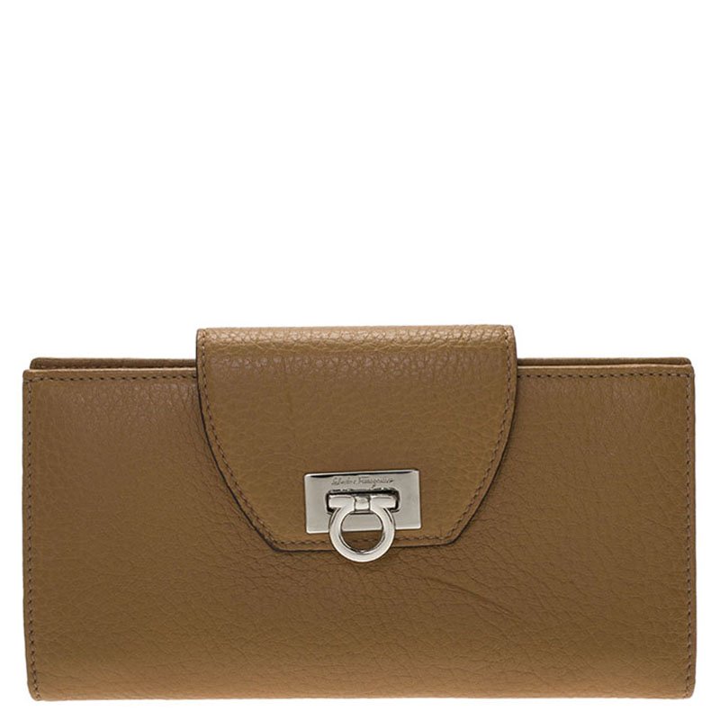 Pre Owned محفظة كونتينينتال سالفاتوري فيراغامو غانسيو جلد بني فاتح
