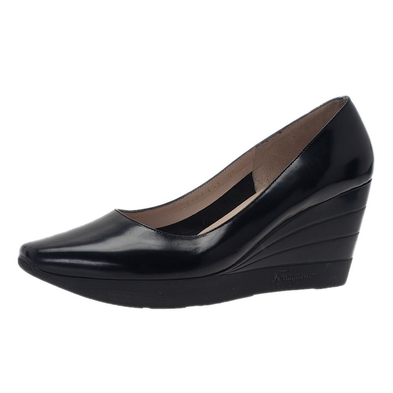 Pre Owned Salvatore Ferragamo Black Leather My Wings 55 Wedge Pumps Size 39
