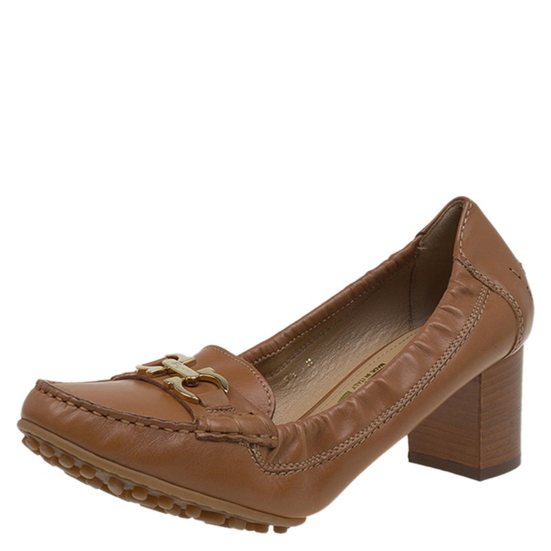 مملوكة مسبقًا Salvatore Ferragamo Brown Leather Narry Block Heel Pumps Size 40