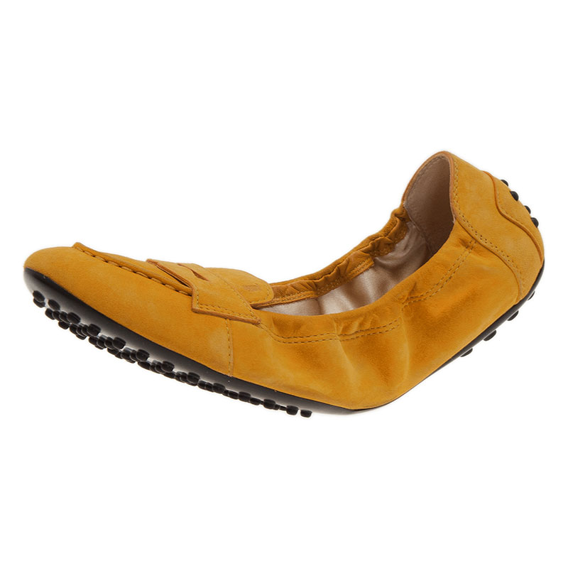 Pre Owned Tod's Yellow Suede Ballet Flats Size 39