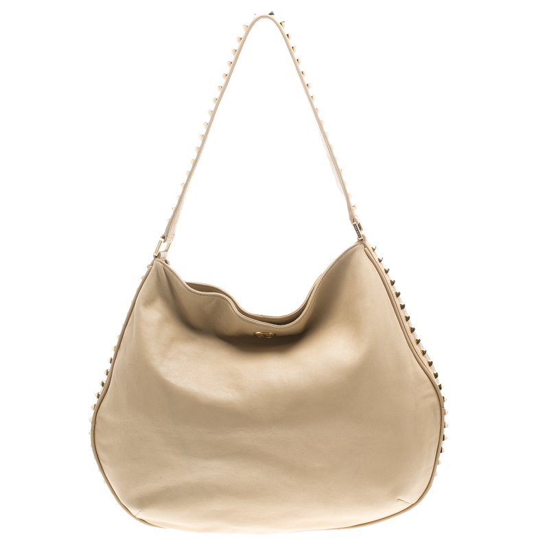Pre Owned Tory Burch Light Beige Leather Pyramid Studs Hobo