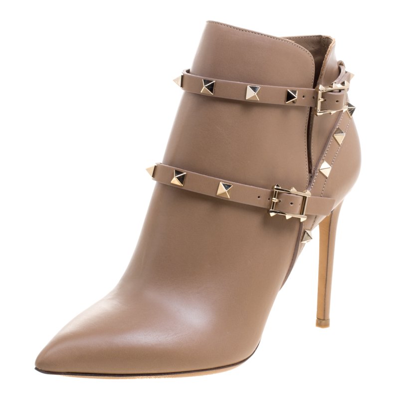 Pre Owned Valentino Beige Leather Rockstud Pointed Toe Ankle Boots Size 40
