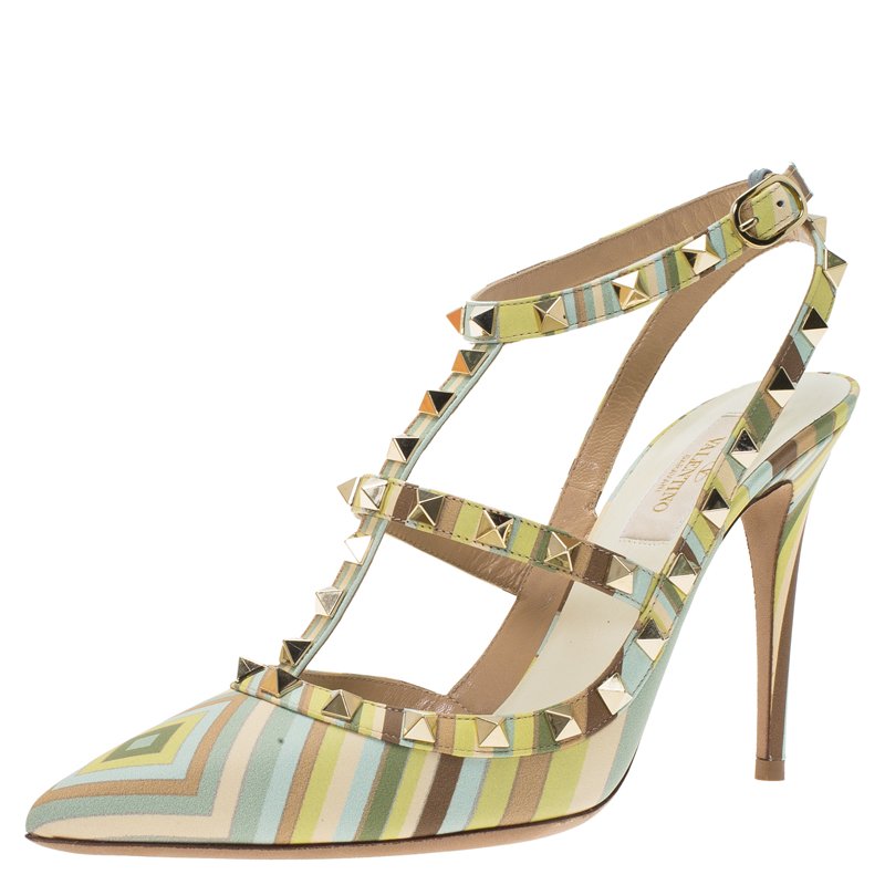 Pre Owned Valentino Native Couture 1975 Print Leather Rockstud Sandals Size 38.5