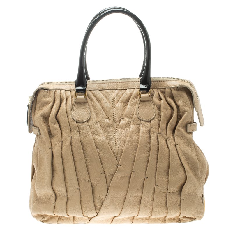 maison valentino bag price