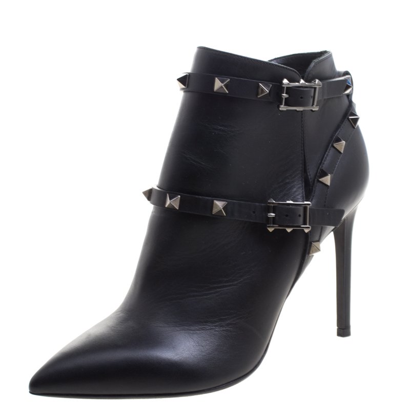 Pre Owned Valentino Black Leather Rockstud Pointed Toe Ankle Boots Size 37.5
