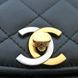 Pre Owned حقيبة كتف شانيل جلد خروف سوداء