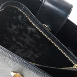 Pre Owned Louis Vuitton Black Epi Leather Capucines Shoulder Bag