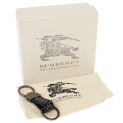 مملوكة مسبقًا Burberry Studded Darel Keyring