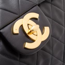 مملوكة مسبقًا Chanel Vintage XL Maxi Flap Bag