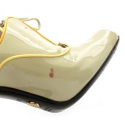 Gucci Grey Patent Lace Up Newton Ankle Booties Size 37