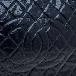 مملوكة مسبقًا Chanel Navy Blue Quilted Glazed Leather CC Logo Flap Shoulder Bag