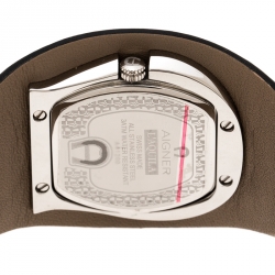 Pre Owned Aigner White Stainless Steel L'Aquila A41200 Women's Wristwatch 36 mm