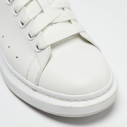 Alexander McQueen Black/White Leather Oversized Studded Low Top Sneakers Size 42.5