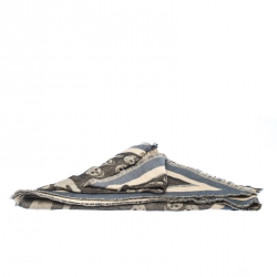 Alexander McQueen Grey Skull Pattern Jacquard Triangle Fringed Scarf