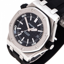 مملوكة مسبقًا ساعة يد رجالية أوديمارز بياغيه روي�ال أوك دايفر ستانلس ستيل سوداء 42مم