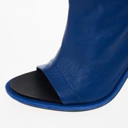 مملوكة مسبقًا Balenciaga Blue Leather Glove Ankle Boots Size 40