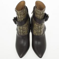 مملوكة مسبقًا Balenciaga Snakeskin & Leather Ankle Boots Size 38