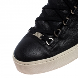 Pre Owned Balenciaga Black Leather Arena Low Top Sneakers Size 43