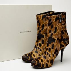 Pre Owned Balenciaga Leopard Printed Pony Hair Ankle Boots Size 39.5