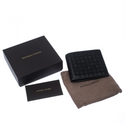 Pre Owned Bottega Veneta Black Intrecciato Leather Bifold Wallet