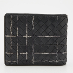 Pre Owned Bottega Veneta Black Intrecciato Leather Bifold Wallet