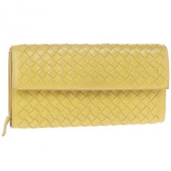 Pre Owned Bottega Veneta Banane Intrecciato Continental Wallet