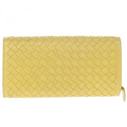 Pre Owned Bottega Veneta Banane Intrecciato Continental Wallet