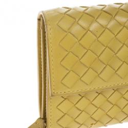 Pre Owned Bottega Veneta Banane Intrecciato Continental Wallet