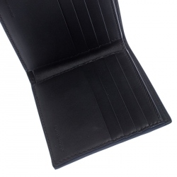 Pre Owned Burberry Blue Leather Bifold Wallet