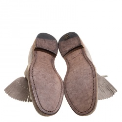 مملوكة مسبقًا Burberry Grey Suede Ampney Fringe Detail Oxfords Size 43