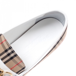 Pre Owned Burberry Beige Canvas And White Leather Moorley Chain Detail Loafers Size 41