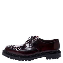 Pre Owned حذاء أوكسفورد بربري برباط جلد مجدول أحمر وأسود مقاس 45