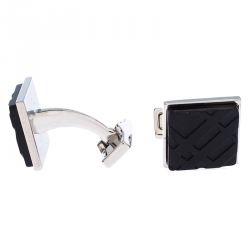 مملوكة مسبقًا Burberry Silver Tone Check Engraved Square Cufflinks