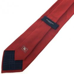 مملوكة مسبقًا Burberry Red Silk Tie