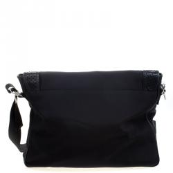 Pre Owned Burberry Black Nylon and Leather Trim Messenger Bag