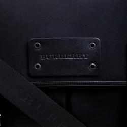 Pre Owned Burberry Black Nylon and Leather Trim Messenger Bag