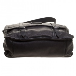 Pre Owned Burberry Black Leather Messenger Bag