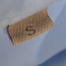 مملوكة مسبقًا قميص بربري بريت بأزرار وزخرفة الشعار قطن متمدد أزرق سماوي S