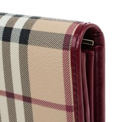 مملوكة مسبقًا Burberry Haymarket Check Continental Wallet