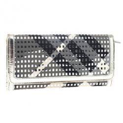 Pre Owned Burberry Silver Woven Leather and Canvas Large Ziggy Wallet