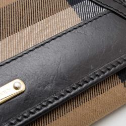 Pre Owned Burberry Black Penrose Mixedmedia Continental Wallet