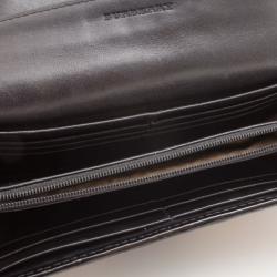 مملوكة مسبقًا Burberry Continental Nova Check Wallet