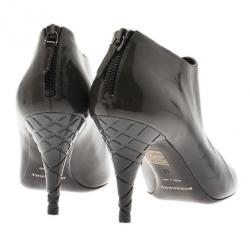 Pre Owned Burberry Black and Grey Patent Novacheck Heel Ankle Booties Size 40