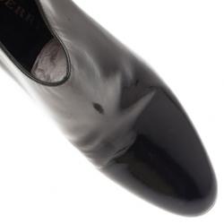 Pre Owned Burberry Black and Grey Patent Novacheck Heel Ankle Booties Size 40
