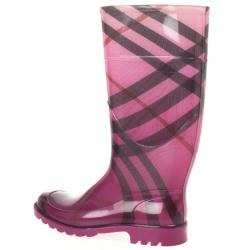 Pre Owned Burberry Purple Novacheck Rubber Rain Boots Size 39